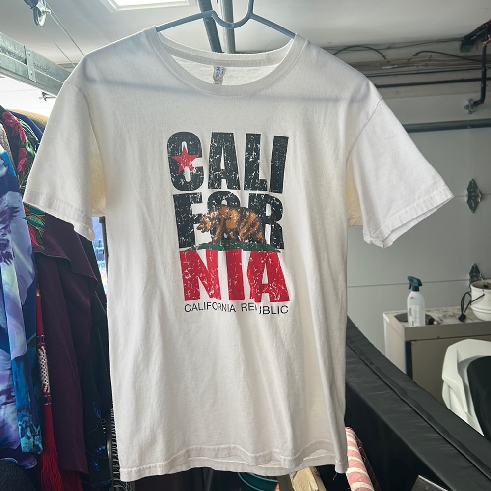 White California Republic Shirt, 10/10, no flaws